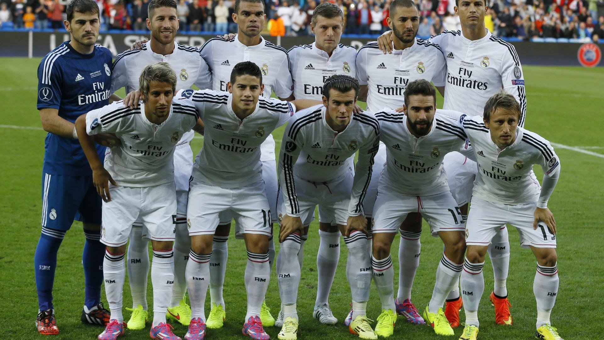 未来中国足球产业链将实现跨界融合，拓展多元发展路径，中国足球产业规模